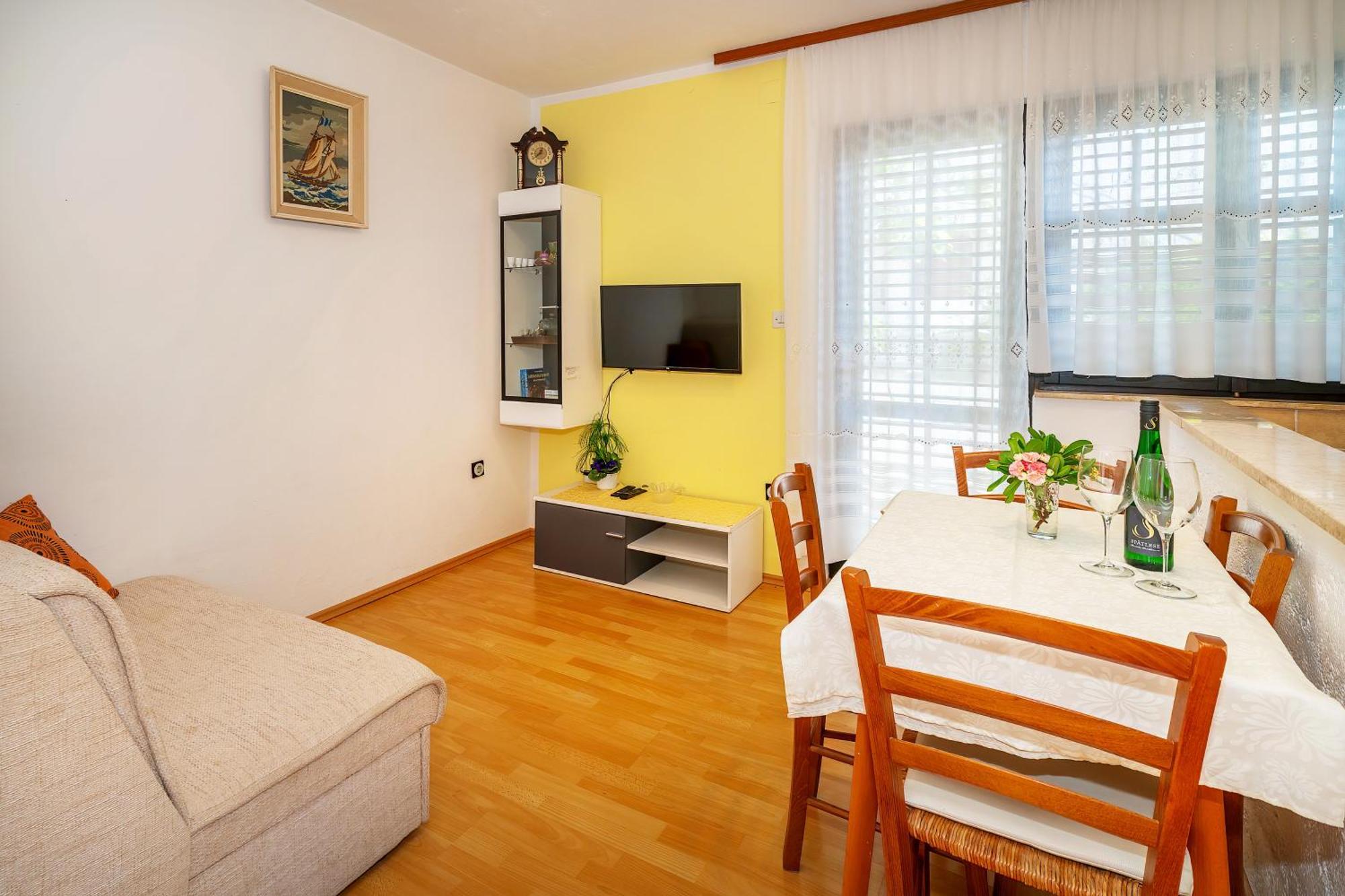 Sucur With Terrace Daire Baška